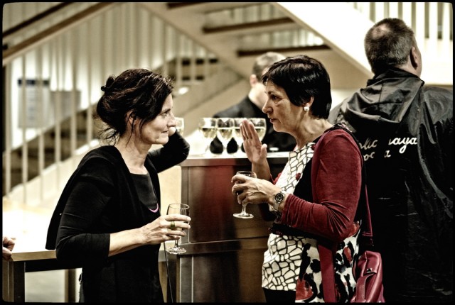 WirBerichten 0711 215 drinks courtesy of Hauptbücherei :-)