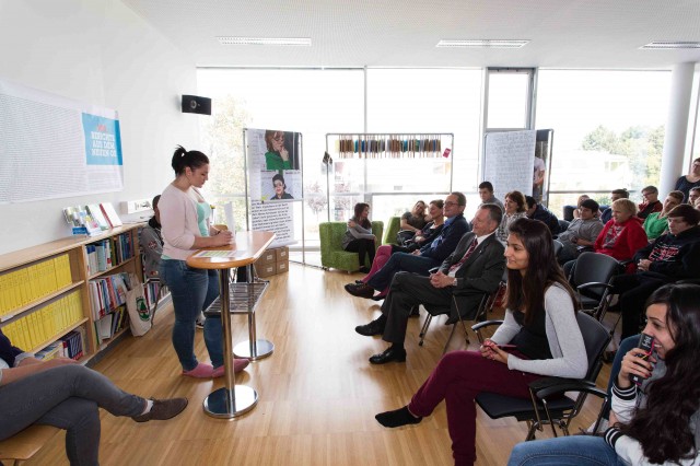 Ausstellung-klein-WIR2